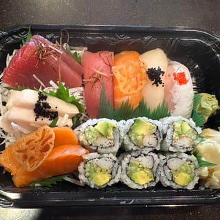 Sushi Sashimi Combo Lunch