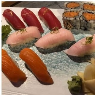 Tricolor Sushi Dinner