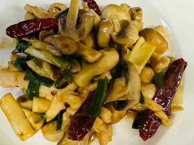 Thai Garlic Lunch.