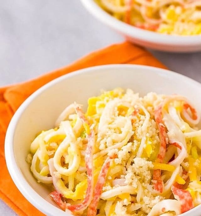 Spicy Mango Kani Salad.