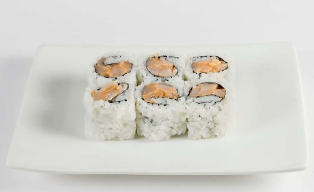 Spicy Crunch Scallops Roll.