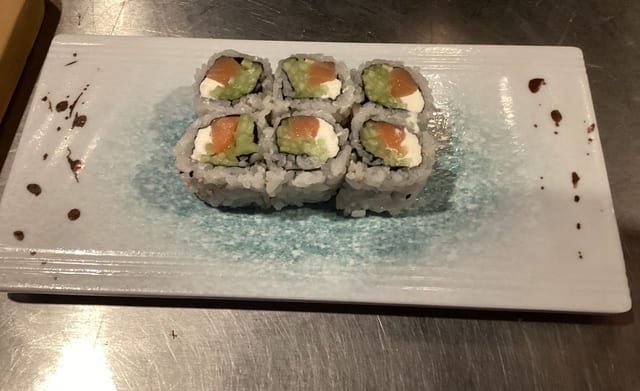 Philadelphia Roll.